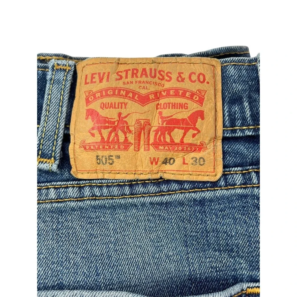 Levi's 505 Mens Tag Size‎ 40x30 Blue Wash Logo High-Rise Distressed Hems Jeans
